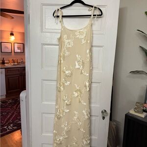 Elegant Cream Floral Embroidered Dress